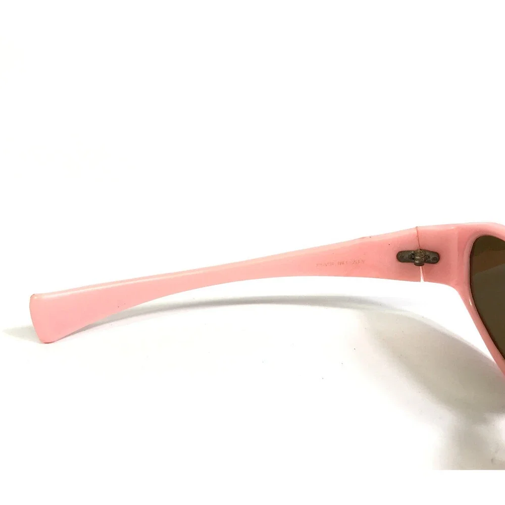 Vintage Sunglasses Baby Pink Oval Frames with Dark Brown Glass Lenses 57-19-125